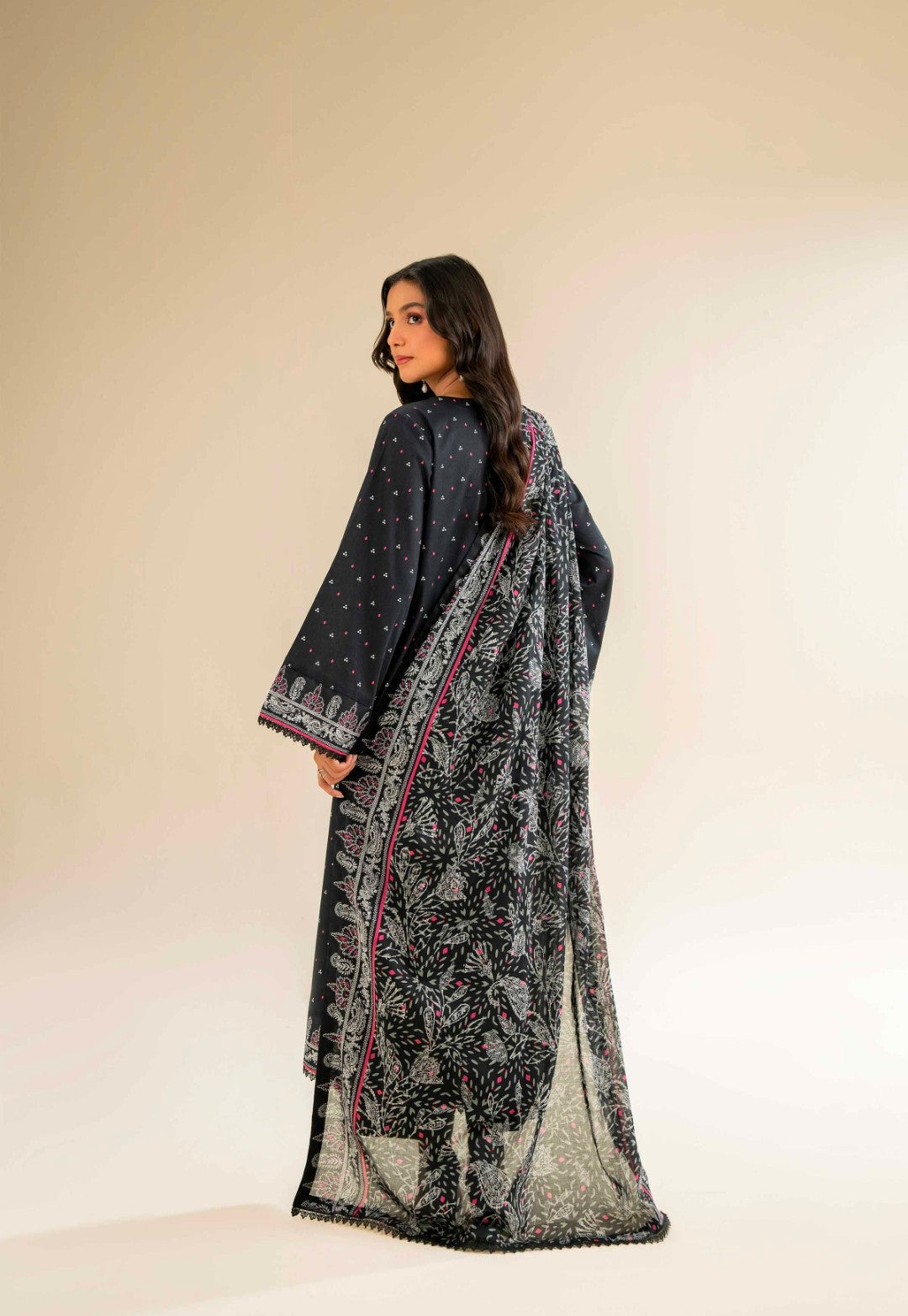 Nishat printed 3 piece unstitched mulbery.pk